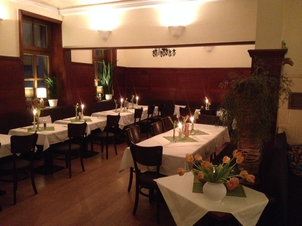 Linde Restaurant & Hotel Nußloch Eksteriør bilde